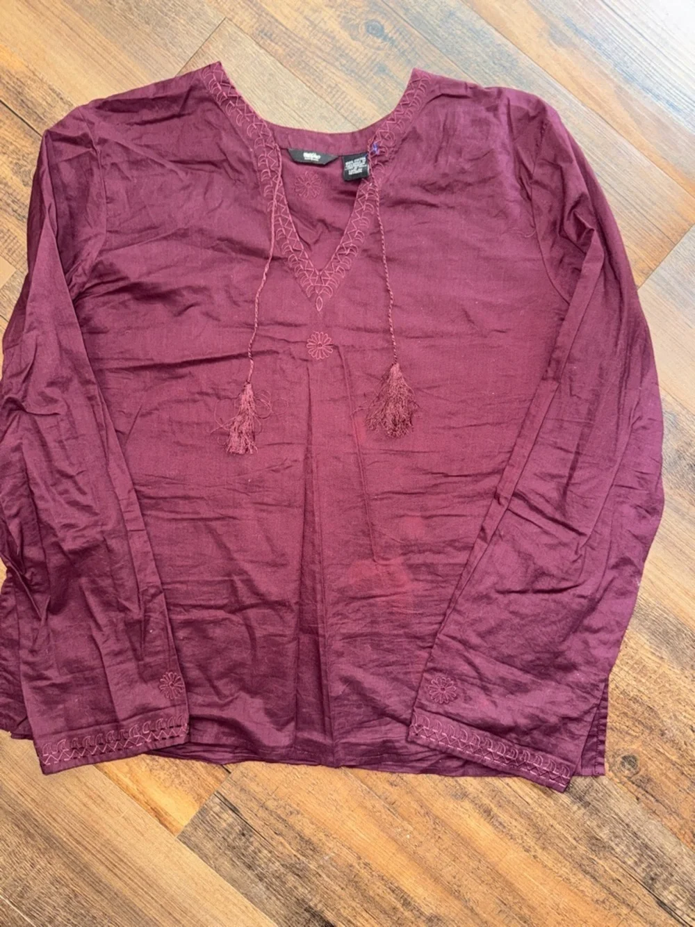 Embroidered V-Neck Tunic Top in Deep Wine